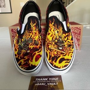 NWT MEN'S VANS CLASSIC SLIP ON SAMURAI SNEAKERS